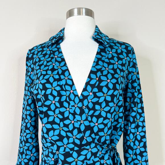 DVF | Celeste Floral Wrap Blue Black Cotton Silk Designer Romper No Size Tag EUC - Picture 3 of 10